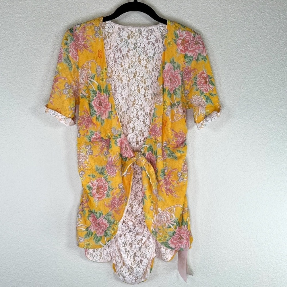 Free‎ People We Are HAH All Tied Up Top Reversible Lace Floral Yellow Boho  M
